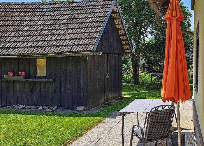 Lovely In With Wifi Strau